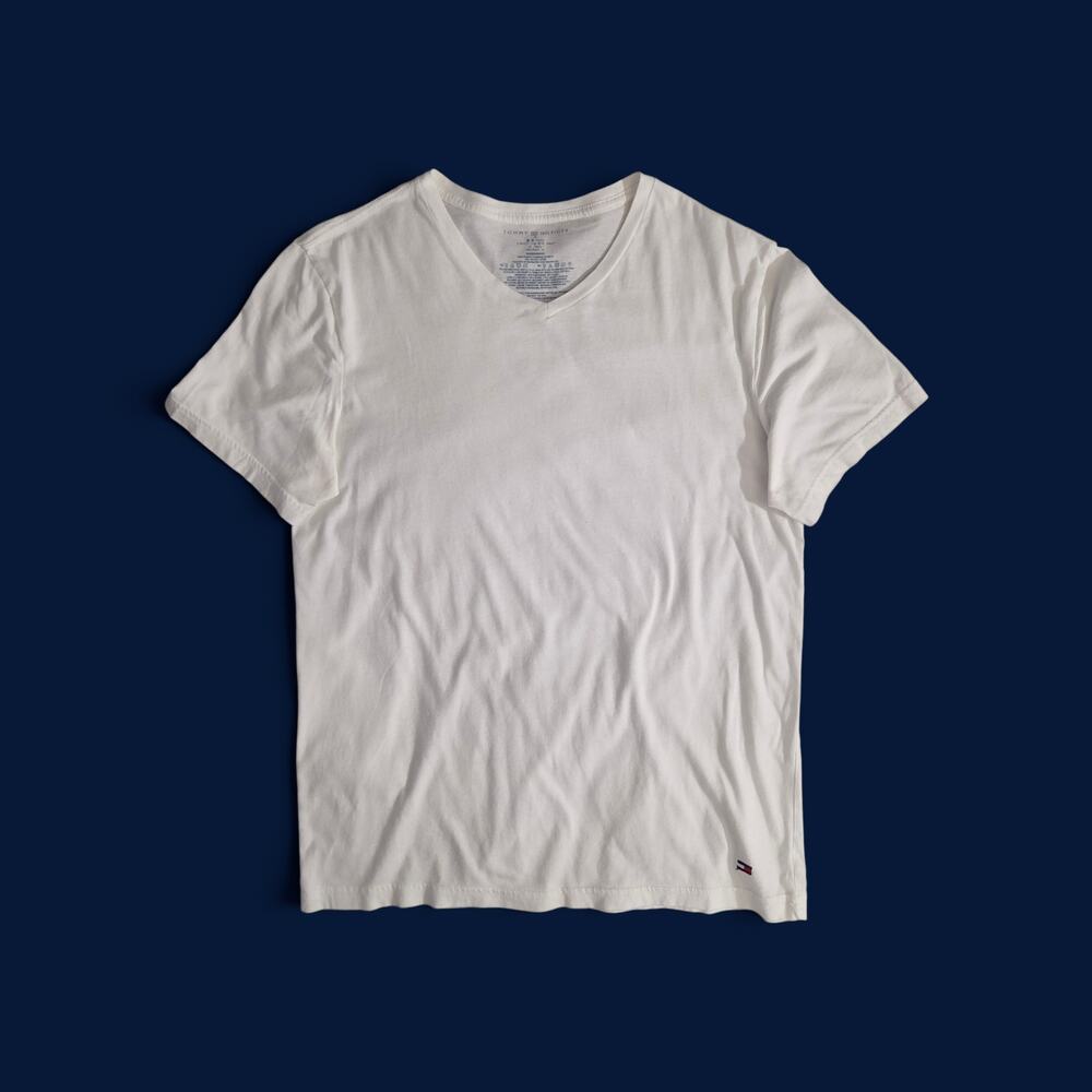 Tommy Hilfiger Men's White V Neck T-Shirt Embroidered Flag Logo Size M